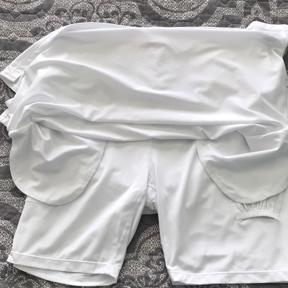 Skorts, White, w/Pockets - Picture 6 of 14